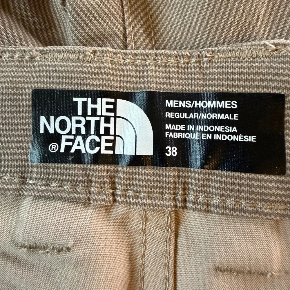 The North Face Mens Size 38 Khaki Textured Tech Shorts Regular‎ Fit EUC